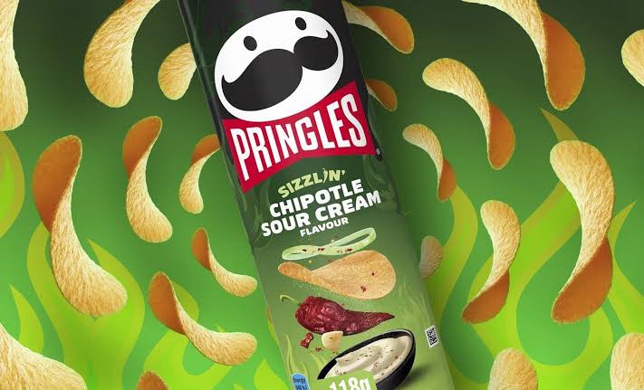 Australian Pringles 118gm - Sizzling Chipotle Sour Cream (Case of 12)